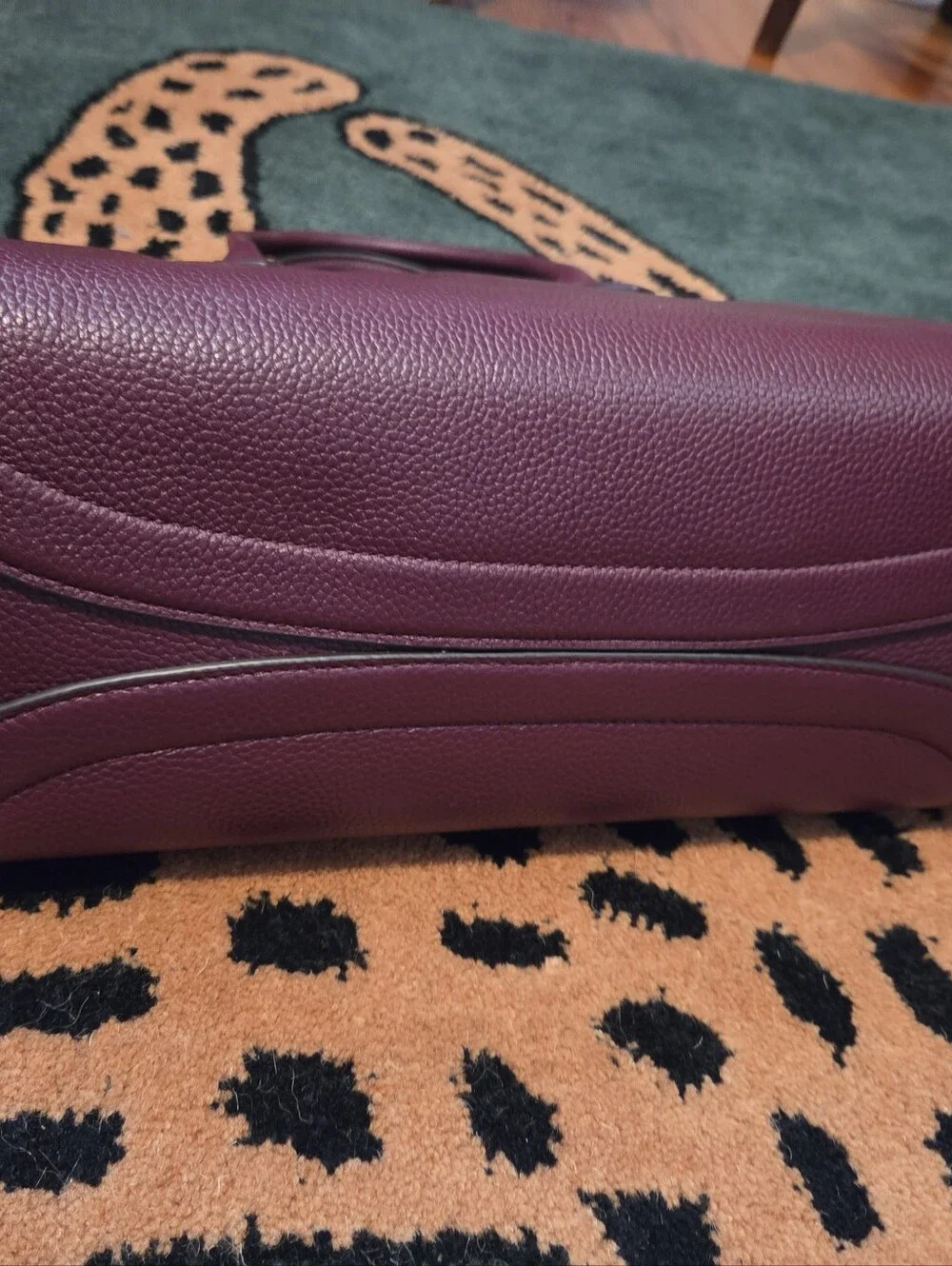 Kate Spade NEW YORK plum pebbled leather satchel Top Handle